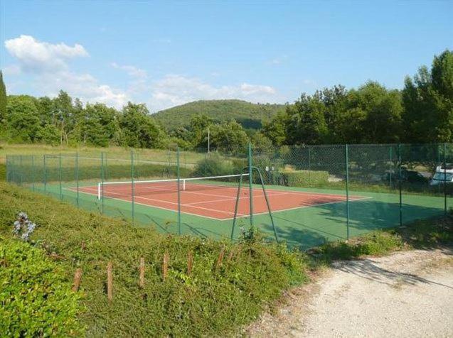 Mazet De Vacances Dans Le Domaine De L'Espai Saint-Martin-de-Brômes Exterior photo